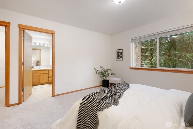 9 Shooting Star Court, Bellingham, WA 98229
