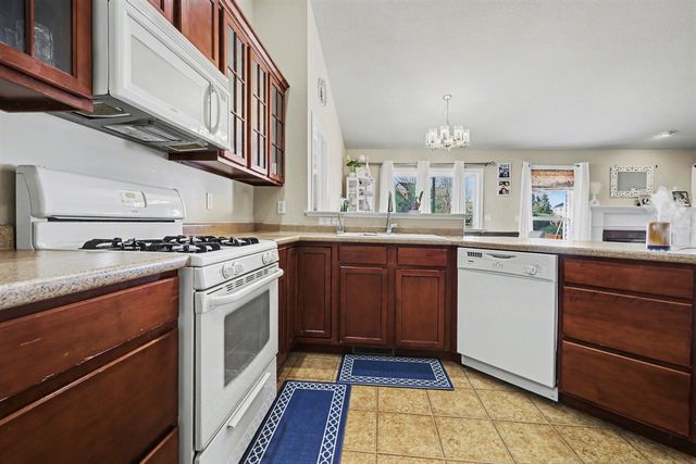 6625 Avalon Drive, Caledonia, MI 49316