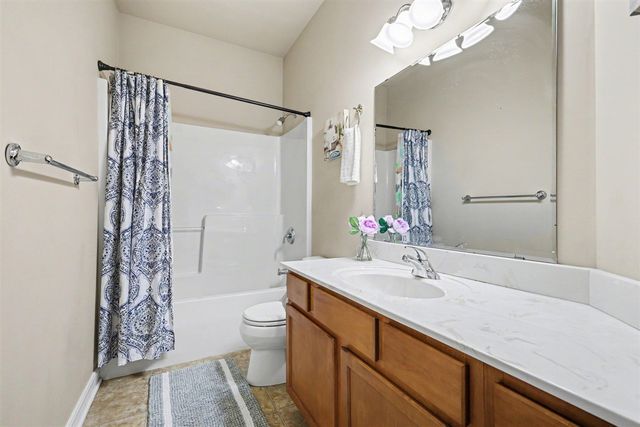 6625 Avalon Drive, Caledonia, MI 49316