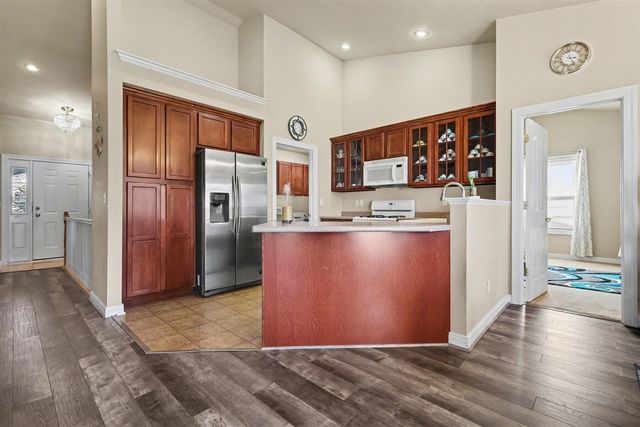 6625 Avalon Drive, Caledonia, MI 49316