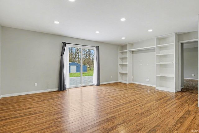 3363 N Old Farm Road, Warsaw, IN 46582