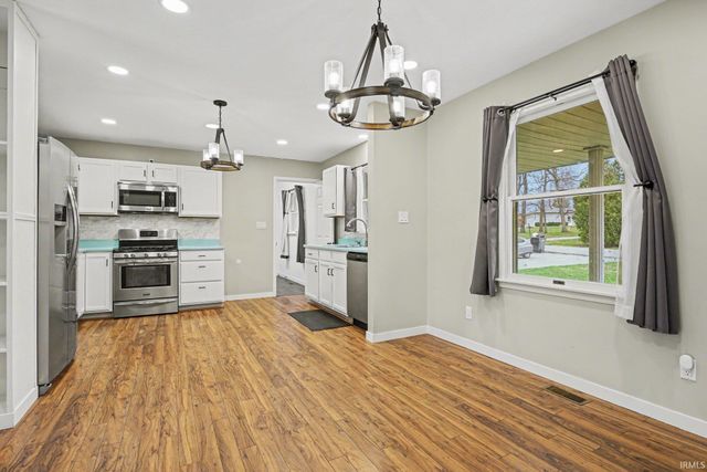 3363 N Old Farm Road, Warsaw, IN 46582