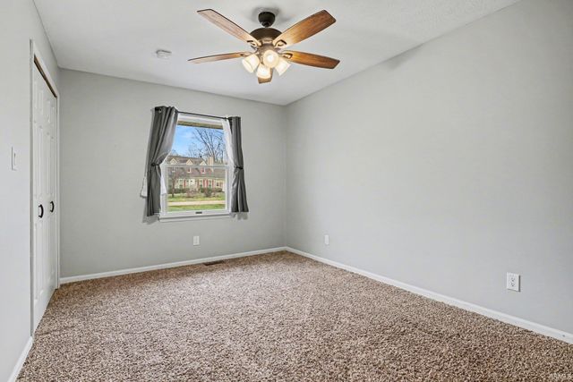 3363 N Old Farm Road, Warsaw, IN 46582