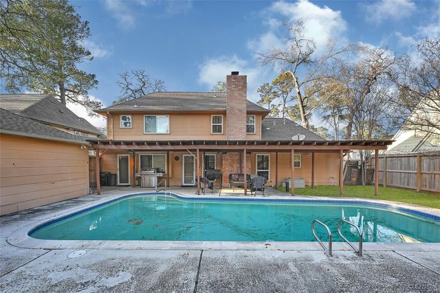 5619 Spanish Oak Drive, Houston, TX 77066