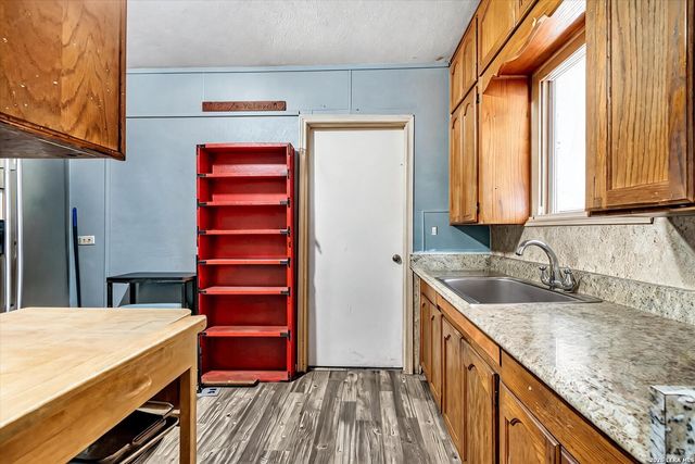 1406 Wyoming St, San Antonio, TX 78203