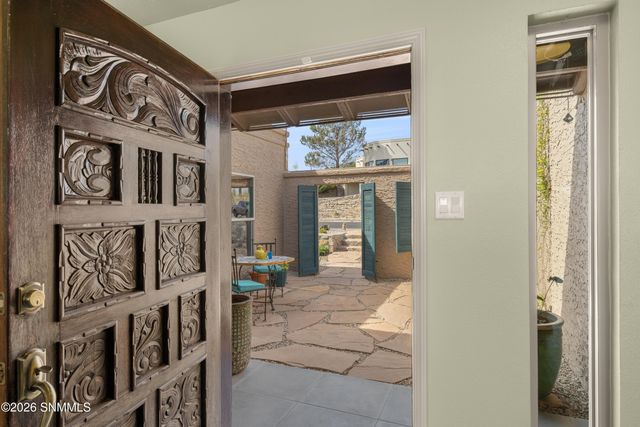 1270 Vista Del Monte, Las Cruces, NM 88007