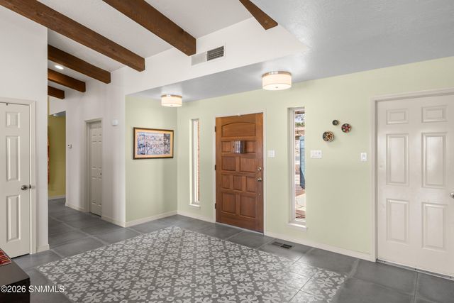 1270 Vista Del Monte, Las Cruces, NM 88007