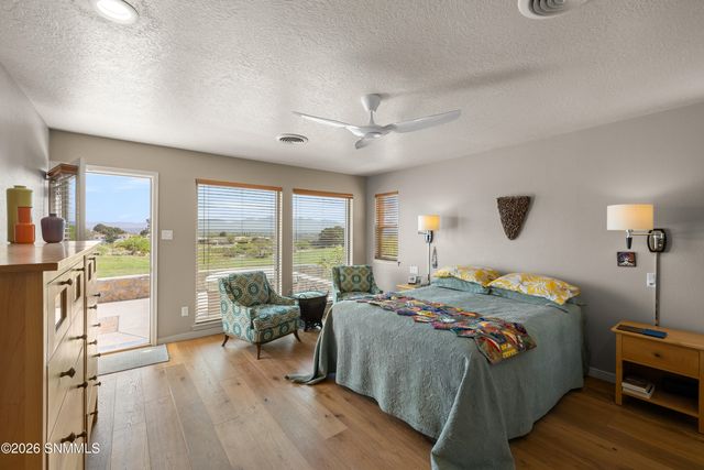 1270 Vista Del Monte, Las Cruces, NM 88007