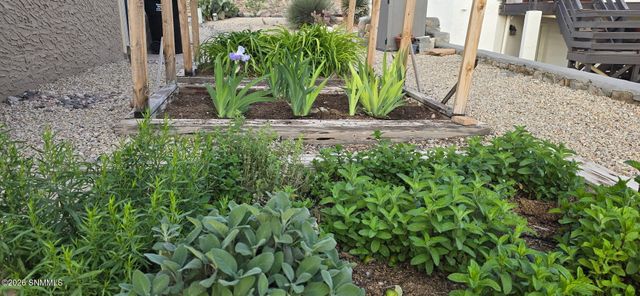 1270 Vista Del Monte, Las Cruces, NM 88007