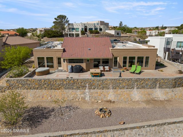 1270 Vista Del Monte, Las Cruces, NM 88007