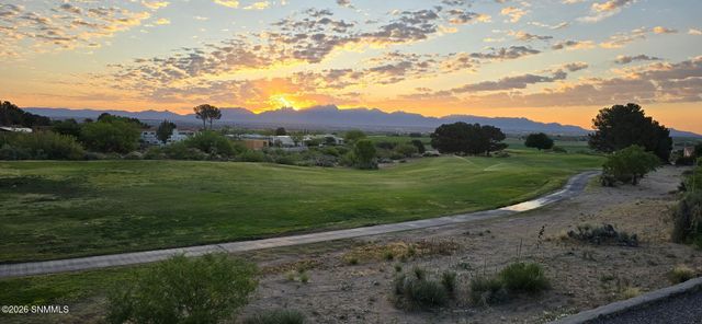 1270 Vista Del Monte, Las Cruces, NM 88007
