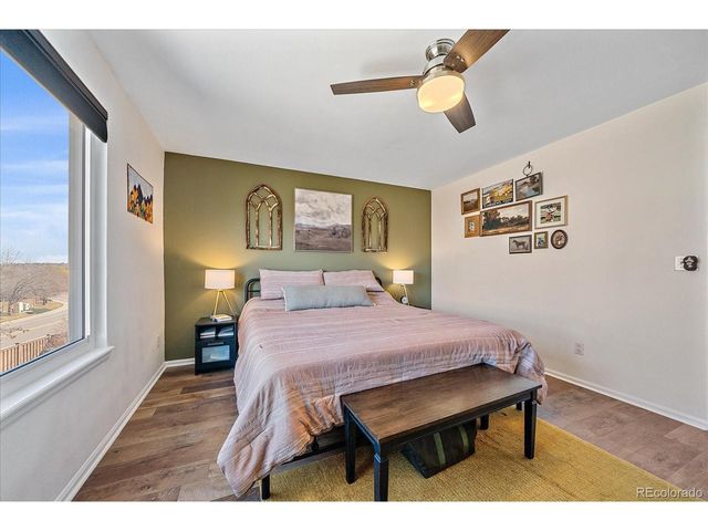 9943 Sydney Ln, Highlands Ranch, CO 80130