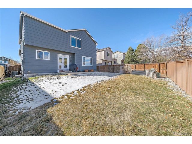 9943 Sydney Ln, Highlands Ranch, CO 80130