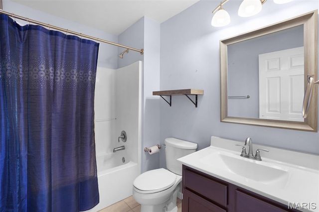 1222 W 8th Street, Washington, MO 63090