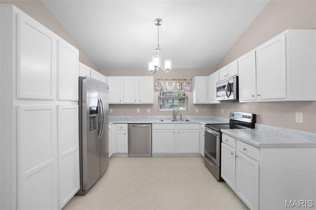 1222 W 8th Street, Washington, MO 63090