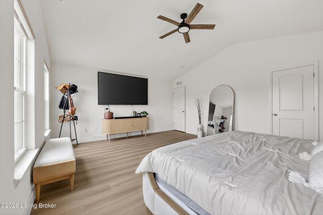 11946 Cascade Falls Trail, Louisville, KY 40229