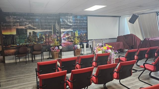 244 Liberty St Sat 7-9, Brockton, MA 02301