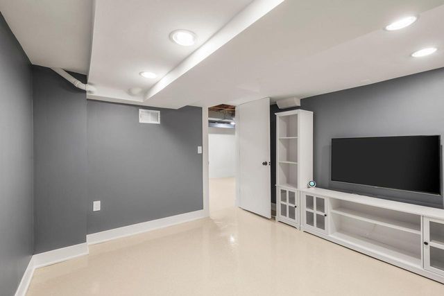 2102 Keyes Avenue, Madison, WI 53711