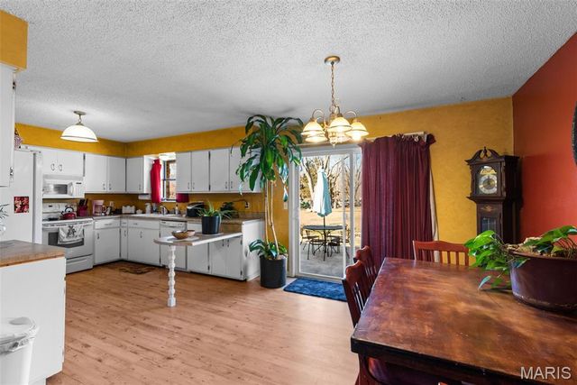 4547 Fererro Lane, Imperial, MO 63052