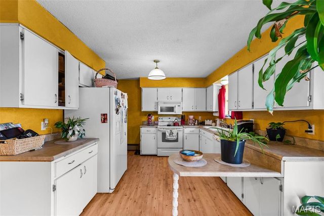 4547 Fererro Lane, Imperial, MO 63052