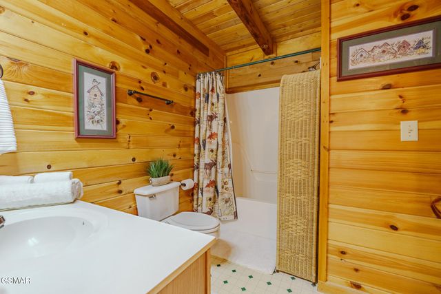 1038 Willard Way, Sevierville, TN 37876