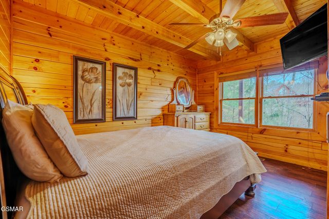 1038 Willard Way, Sevierville, TN 37876