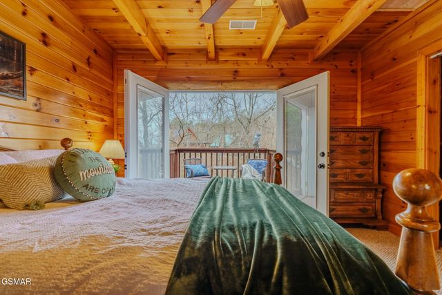 1038 Willard Way, Sevierville, TN 37876