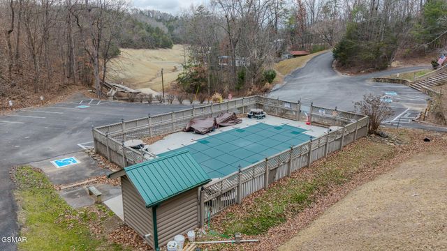 1038 Willard Way, Sevierville, TN 37876