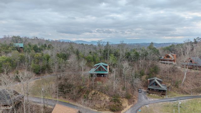 1038 Willard Way, Sevierville, TN 37876