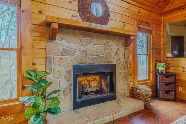 1038 Willard Way, Sevierville, TN 37876