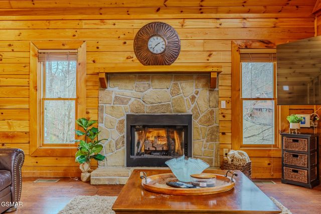 1038 Willard Way, Sevierville, TN 37876