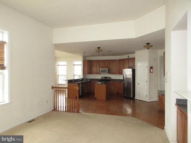 7604 PINEWILD RD, Seven Valleys, PA 17360