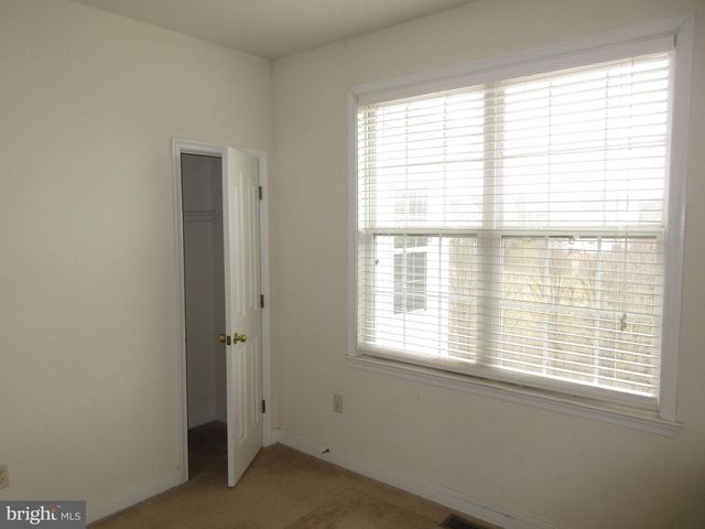 7604 PINEWILD RD, Seven Valleys, PA 17360