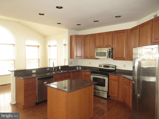 7604 PINEWILD RD, Seven Valleys, PA 17360