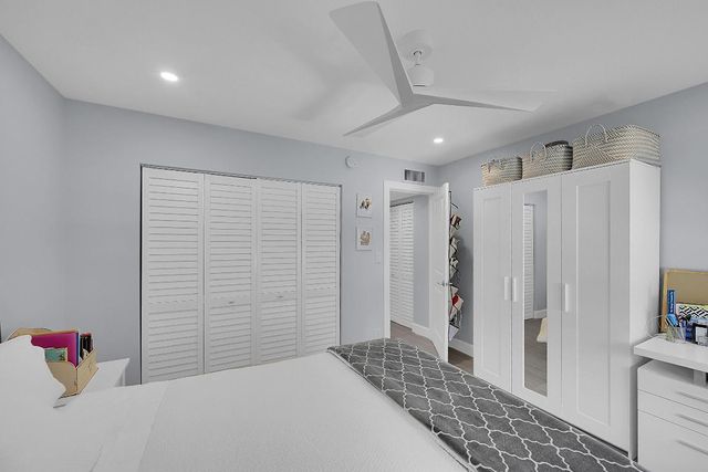 12870 Briarlake Drive 201, Palm Beach Gardens, FL 33418