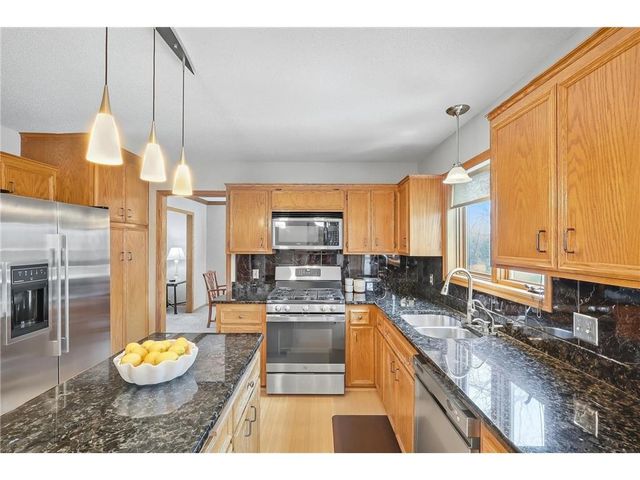 15142 Cherry Lane, Burnsville, MN 55306