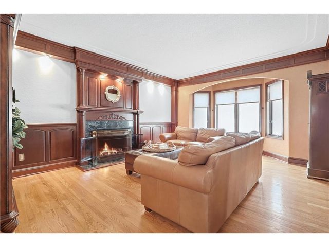 15142 Cherry Lane, Burnsville, MN 55306