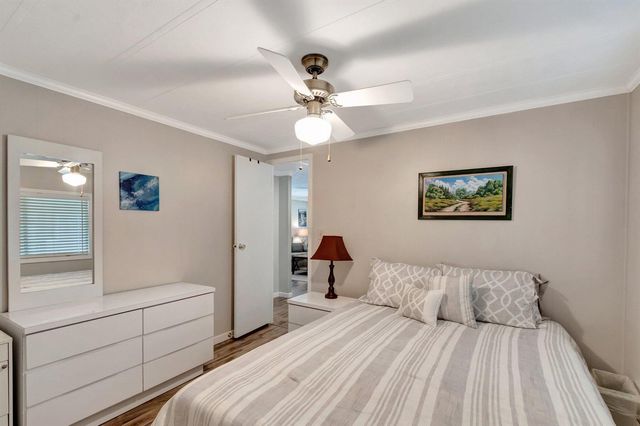 14001 Kingston Bay, Boynton Beach, FL 33436