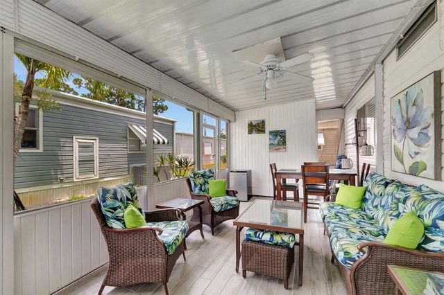 14001 Kingston Bay, Boynton Beach, FL 33436
