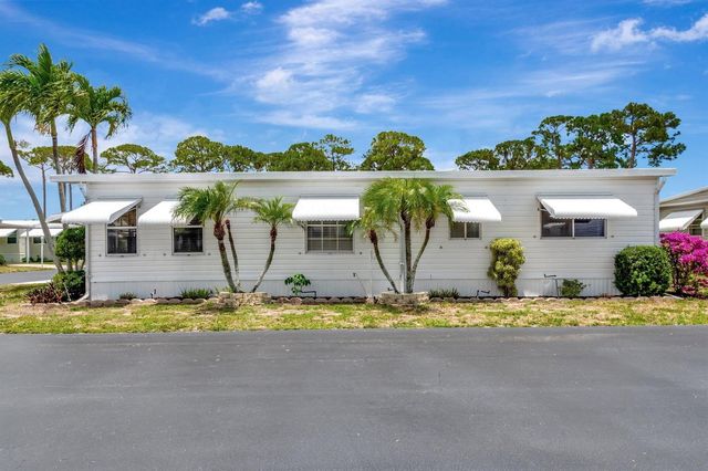 14001 Kingston Bay, Boynton Beach, FL 33436