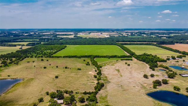 8204 County Road 1061, Blue Ridge, TX 75424