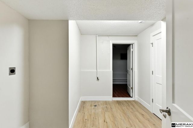 1031 Cobblestone Drive, Lincoln, NE 68510