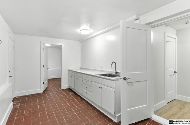 1031 Cobblestone Drive, Lincoln, NE 68510