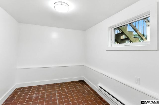 1031 Cobblestone Drive, Lincoln, NE 68510