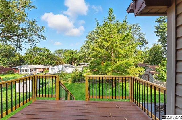 1031 Cobblestone Drive, Lincoln, NE 68510