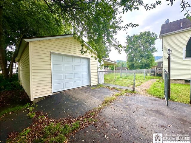 121 South 17th Street, Olean, NY 14760