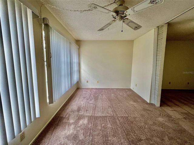 2100 WORLD PARKWAY BOULEVARD 56, Clearwater, FL 33763