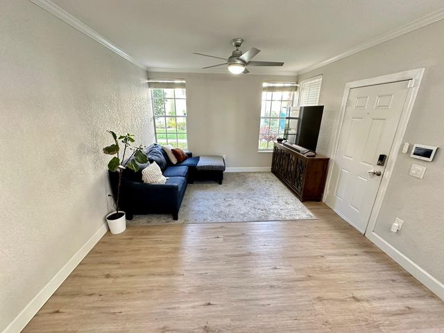 1809 Belmont Place, Boynton Beach, FL 33436