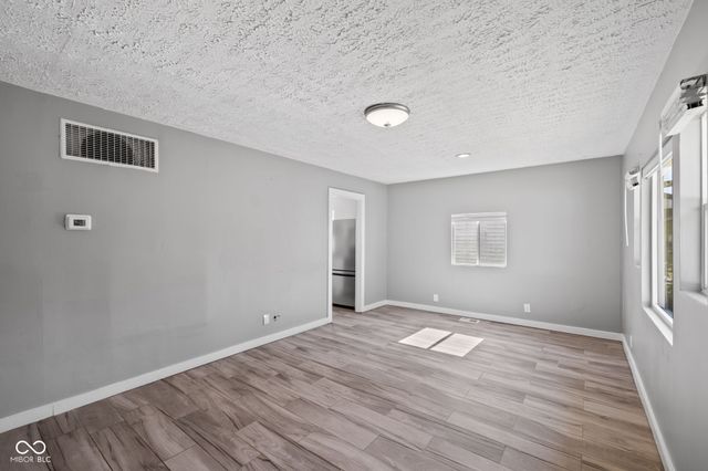 3239 N Colorado Avenue, Indianapolis, IN 46218