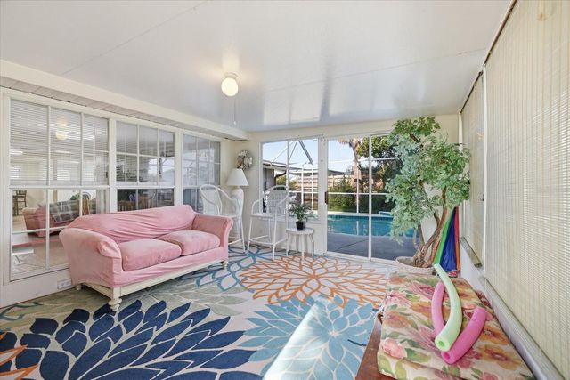 134 PADDINGTON ROAD, Venice, FL 34293